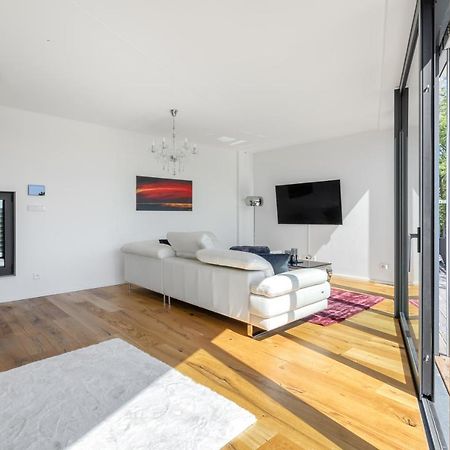 Luxury Penthouse Prague Apartment Exterior photo